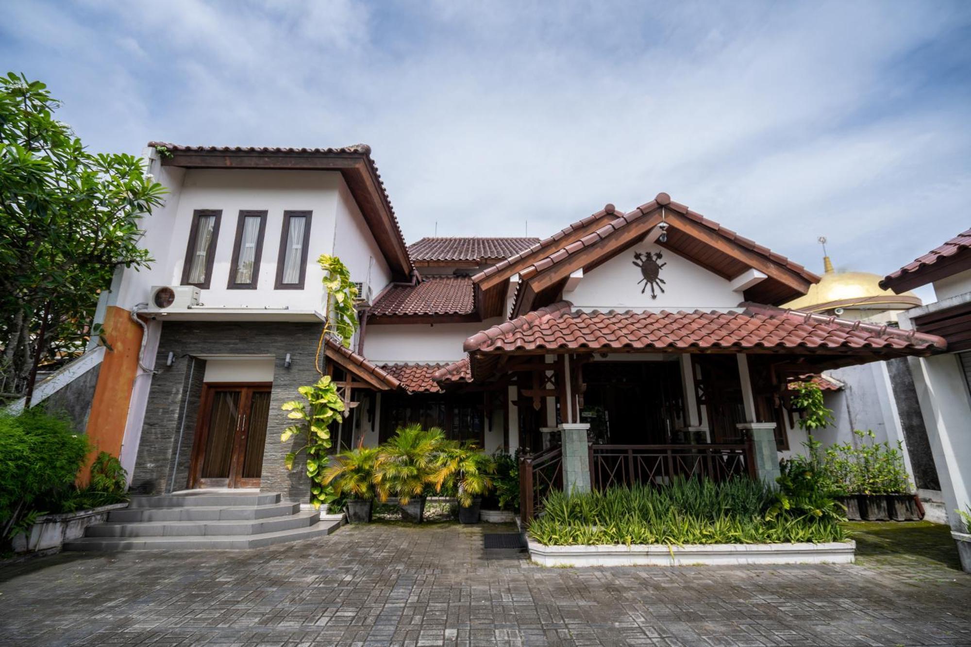 D Ajenk Boutique Guesthouse Kejayan 외부 사진