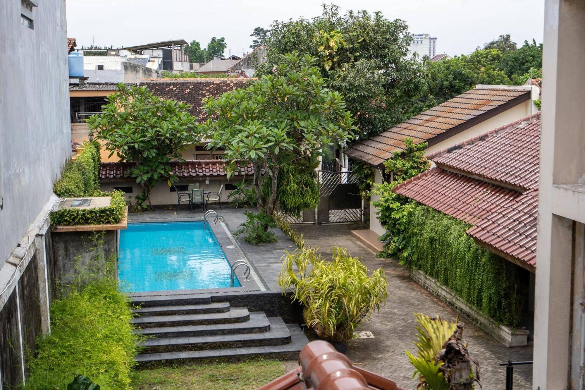 D Ajenk Boutique Guesthouse Kejayan 외부 사진