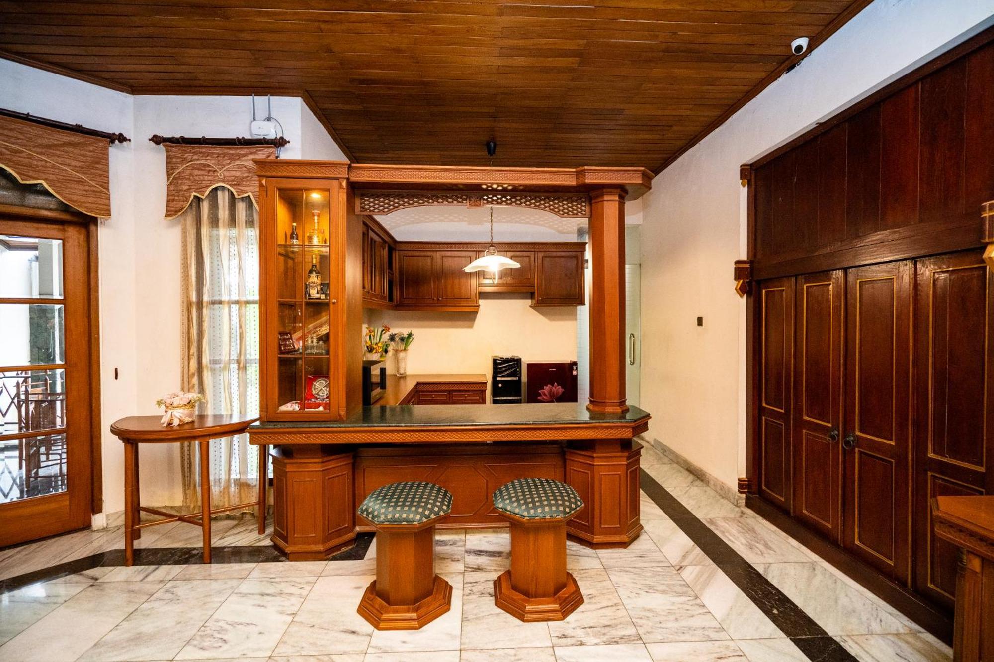 D Ajenk Boutique Guesthouse Kejayan 외부 사진