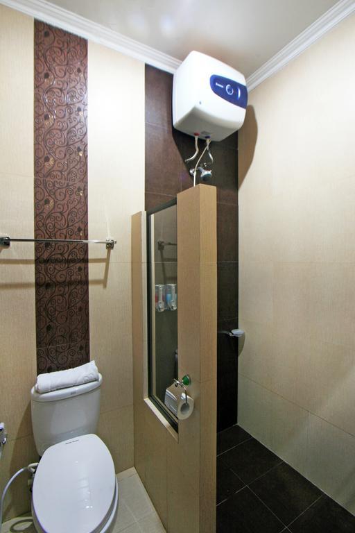 D Ajenk Boutique Guesthouse Kejayan 객실 사진