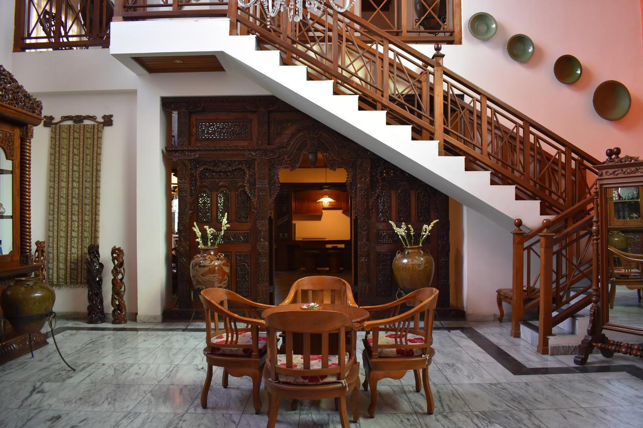 D Ajenk Boutique Guesthouse Kejayan 외부 사진